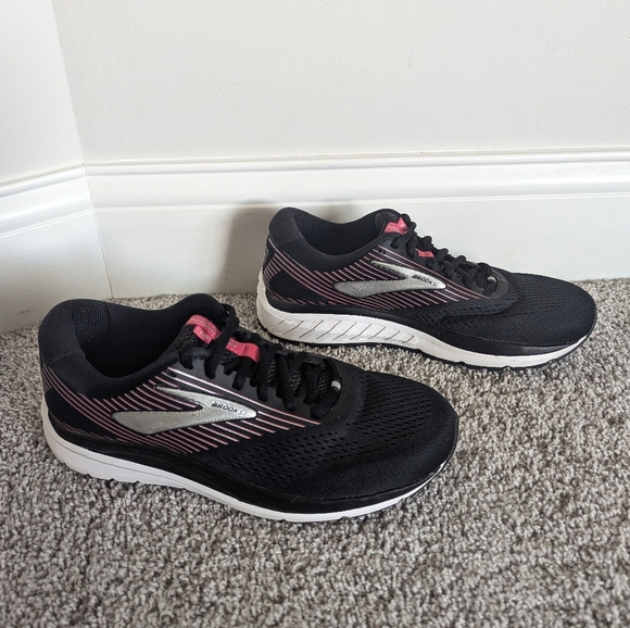 Brooks Addiction 14 Black and Pink sz 8 Like New - Picture 1 of 8